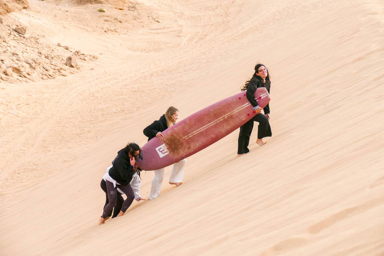 Sandboarding gallery image 5