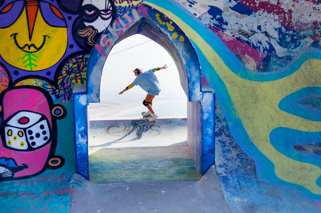 Skateboarding gallery image 2
